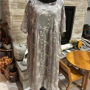 Elegant Gray Lace Dress
